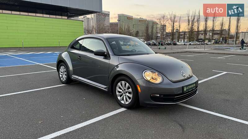 Хэтчбек Volkswagen Beetle 2016 в Киеве фото 2 Хэтчбек Volkswagen Beetle 2016 в Киеве