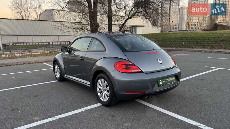 Хэтчбек Volkswagen Beetle 2016 в Киеве фото 7 Хэтчбек Volkswagen Beetle 2016 в Киеве