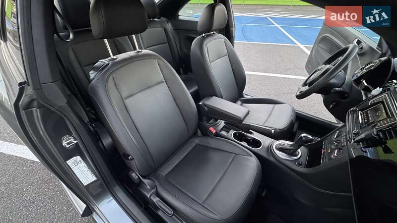 Хэтчбек Volkswagen Beetle 2016 в Киеве фото 23 Хэтчбек Volkswagen Beetle 2016 в Киеве