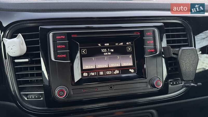 Хэтчбек Volkswagen Beetle 2016 в Киеве фото 37 Хэтчбек Volkswagen Beetle 2016 в Киеве