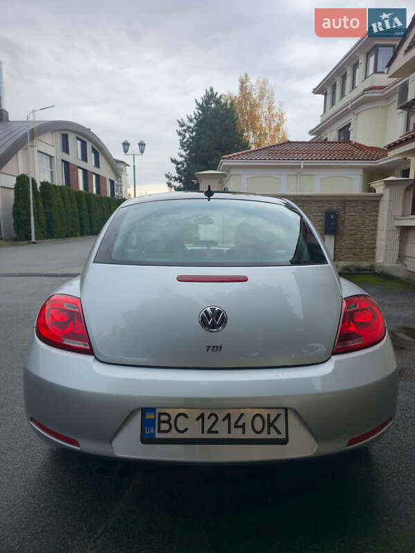 Хэтчбек Volkswagen Beetle 2014 в Киеве фото 28 Хэтчбек Volkswagen Beetle 2014 в Киеве