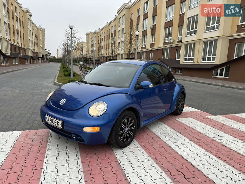 Хэтчбек Volkswagen Beetle 2003 в Киеве