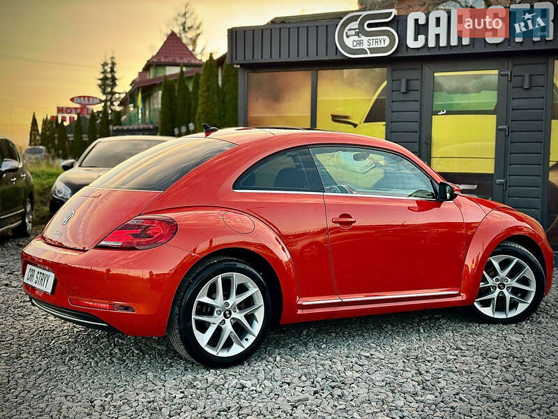 Хэтчбек Volkswagen Beetle 2017 в Стрые