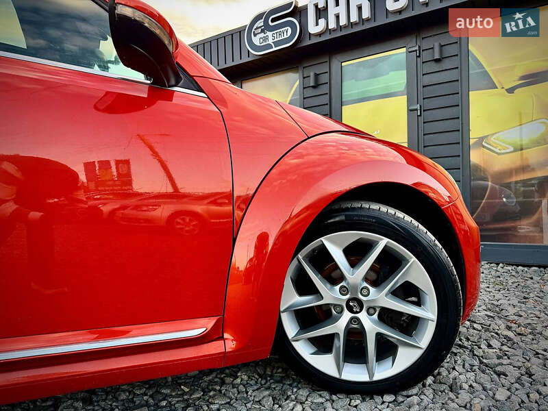 Хэтчбек Volkswagen Beetle 2017 в Стрые