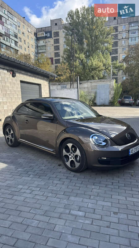 Volkswagen Beetle 2012