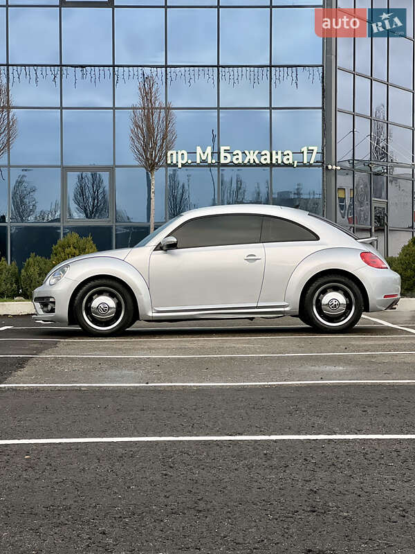 Хетчбек Volkswagen Beetle 2014 в Києві