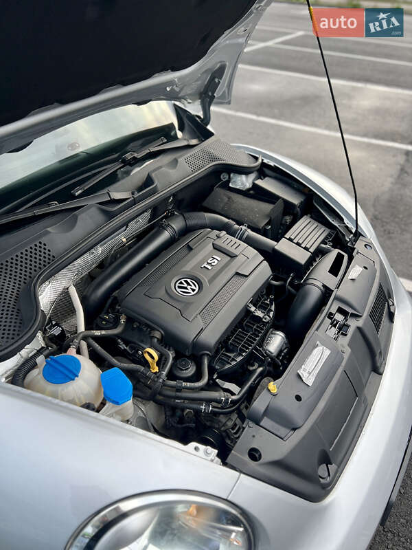 Хетчбек Volkswagen Beetle 2014 в Києві