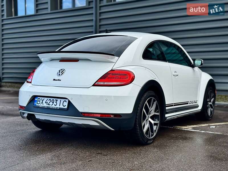 Хетчбек Volkswagen Beetle 2016 в Києві
