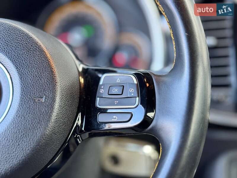 Хетчбек Volkswagen Beetle 2016 в Києві