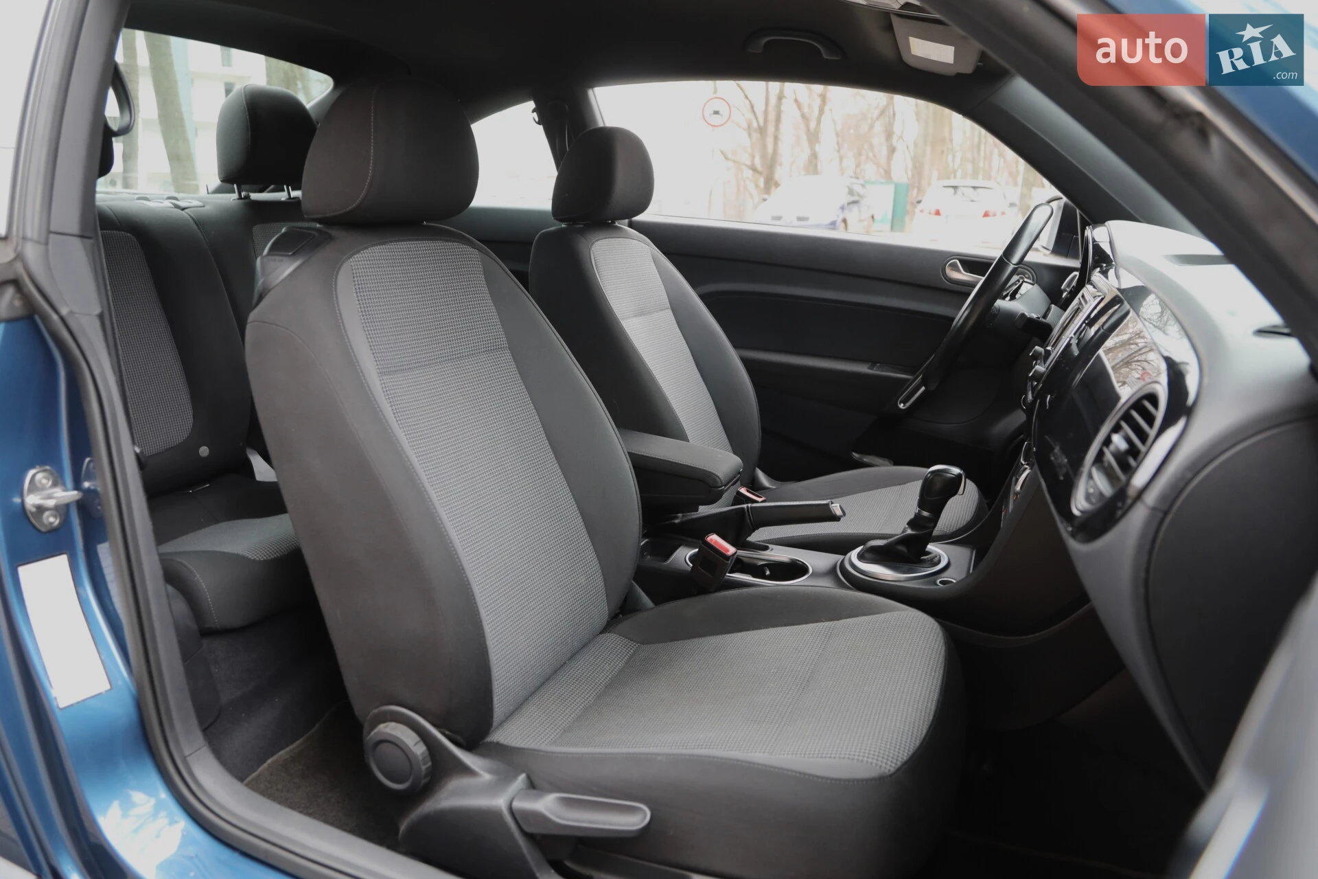 2018 Volkswagen Beetle - мініатюра 9
