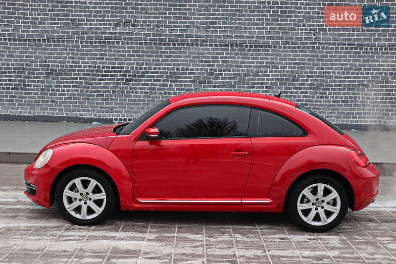 Хэтчбек Volkswagen Beetle 2013 в Кременчуге
