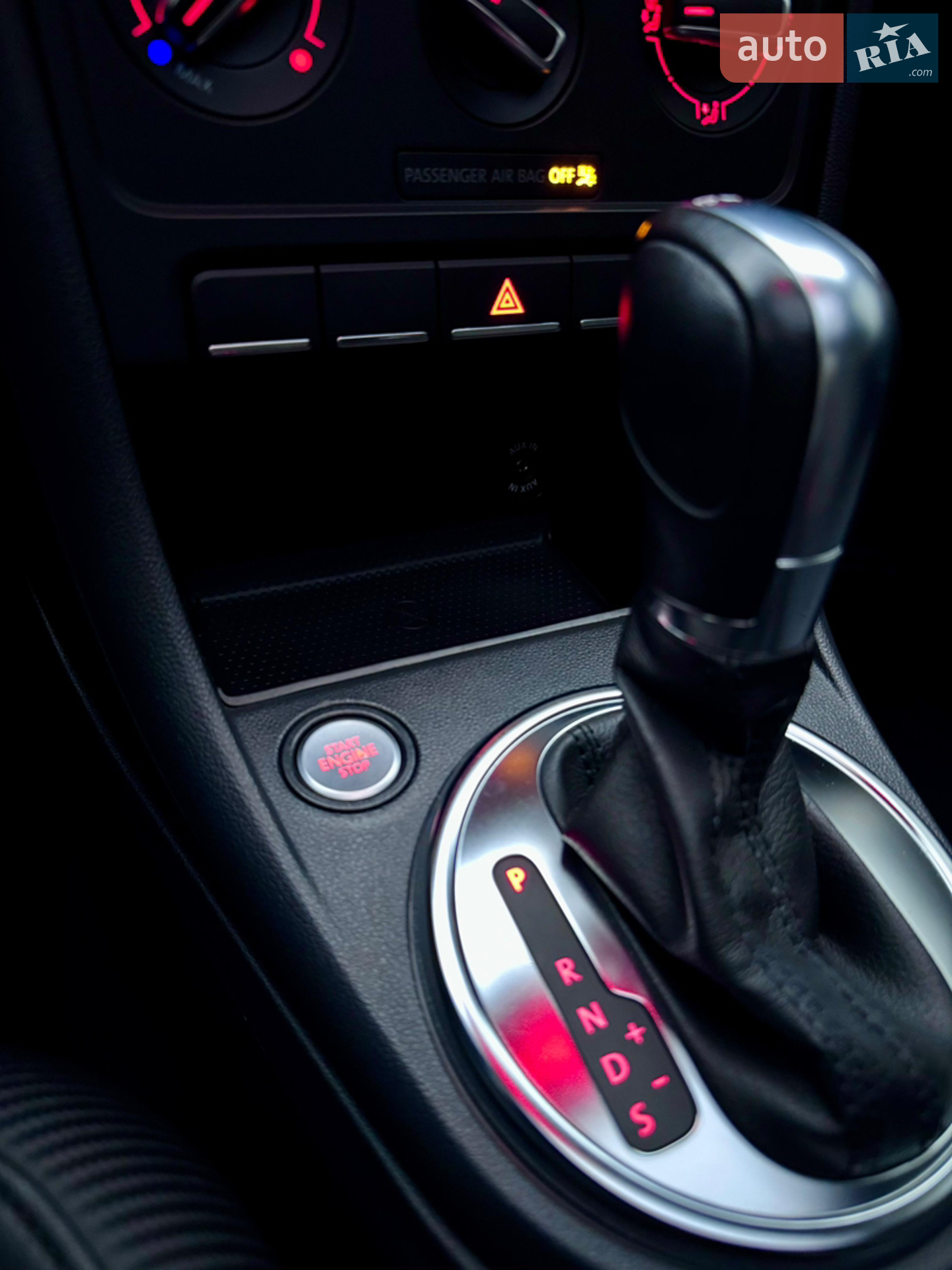2012 Volkswagen Beetle - мініатюра 16
