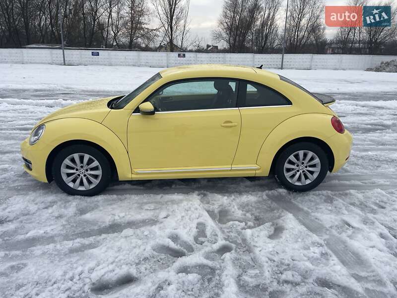 Volkswagen Beetle 2015
