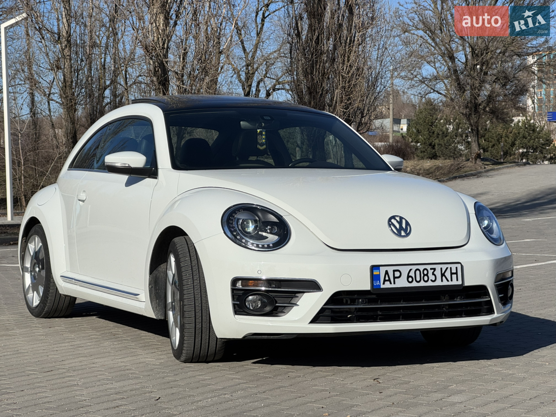 2018 Volkswagen Beetle - мініатюра 2