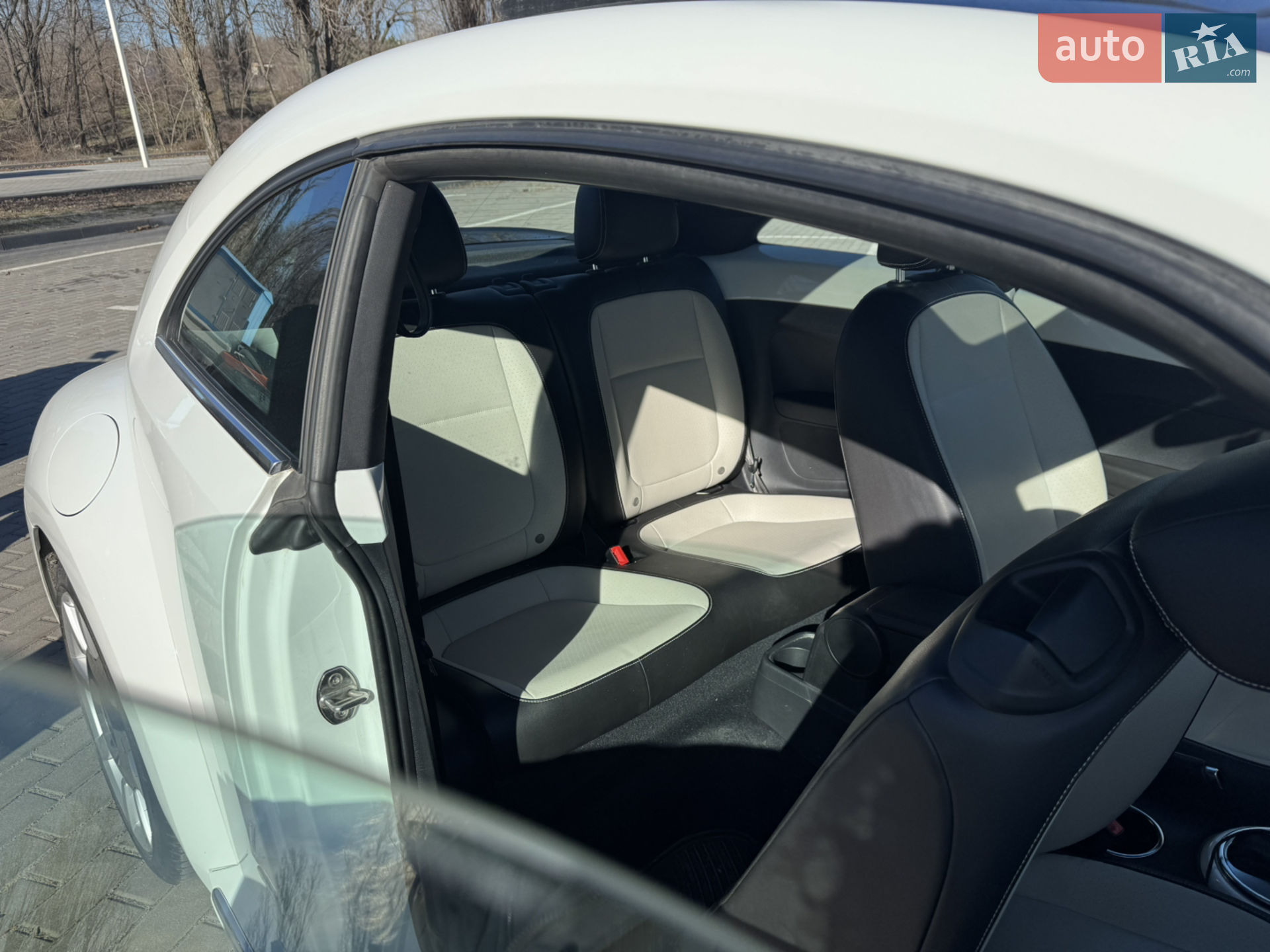 2018 Volkswagen Beetle - мініатюра 10