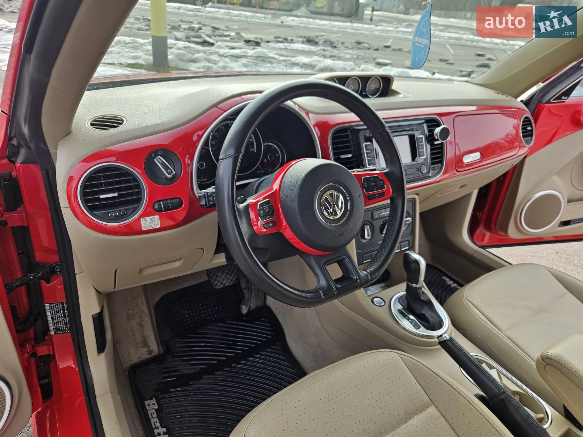 2015 Volkswagen Beetle - мініатюра 18