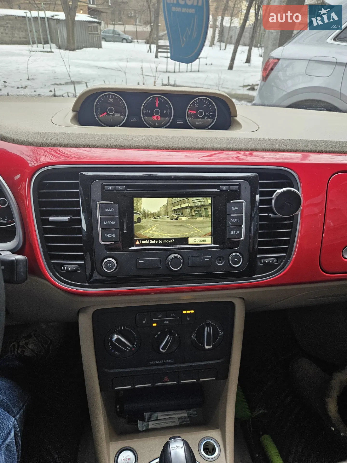 2015 Volkswagen Beetle - мініатюра 23