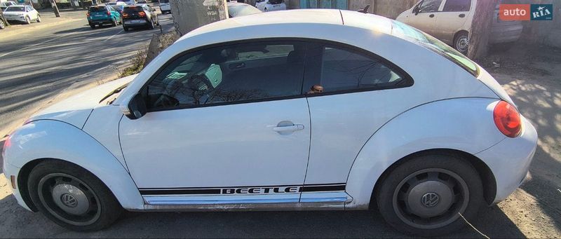 Volkswagen Beetle 2013