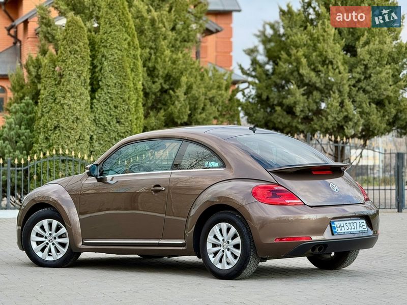 Хэтчбек Volkswagen Beetle 2013 в Кропивницком