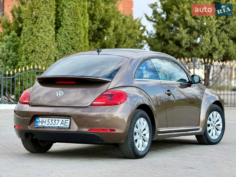 Хэтчбек Volkswagen Beetle 2013 в Кропивницком