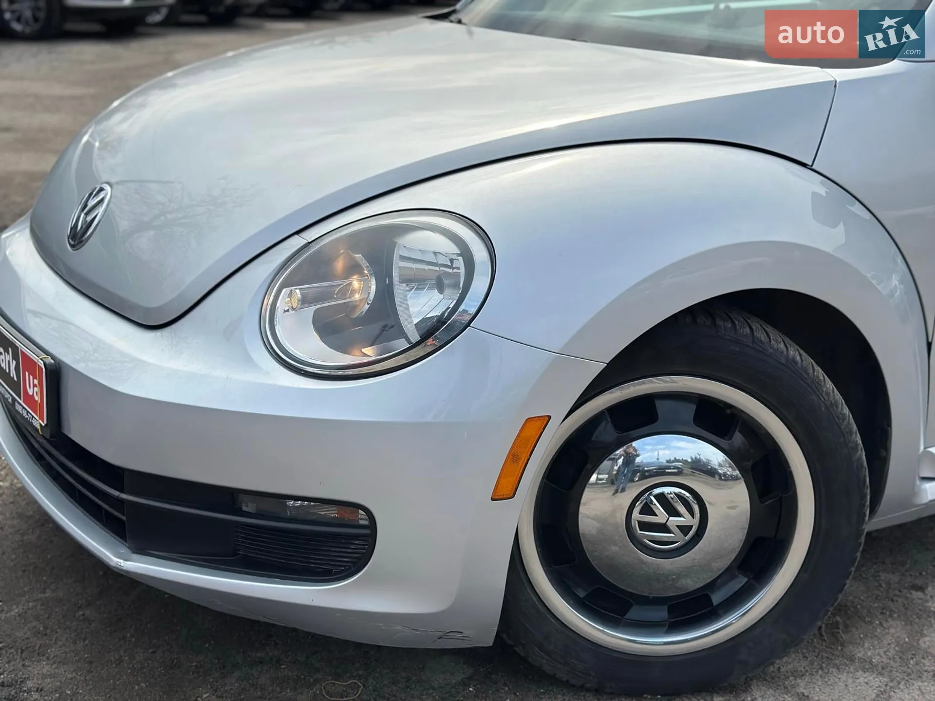 2014 Volkswagen Beetle - мініатюра 2