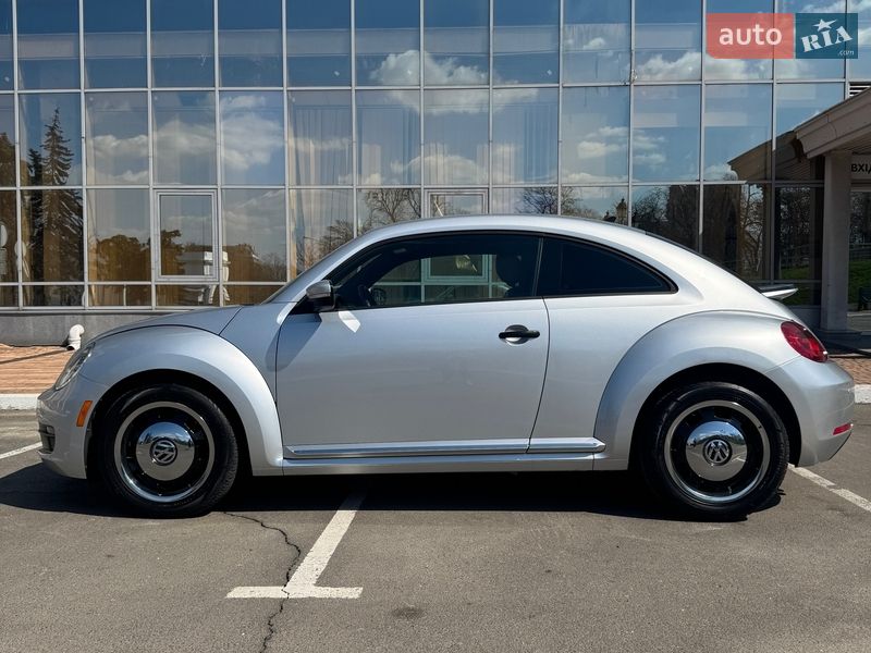 Volkswagen Beetle 2014