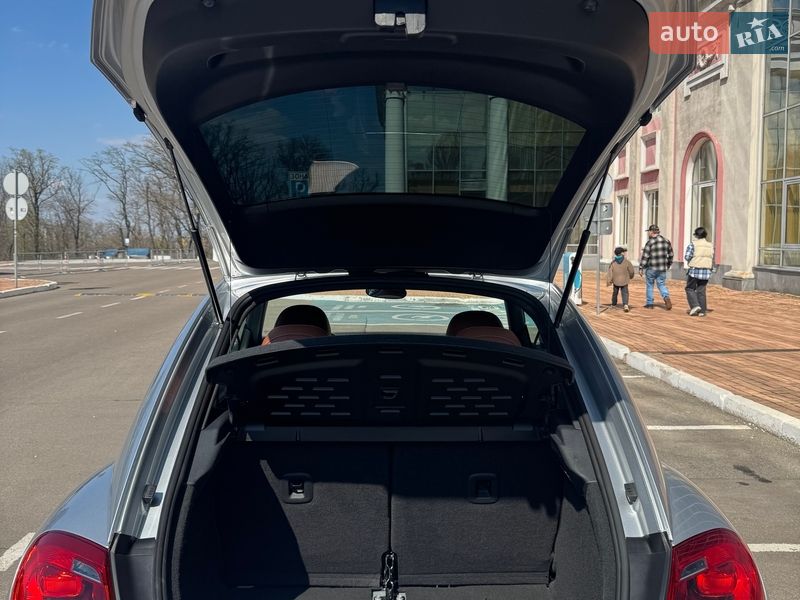 Хэтчбек Volkswagen Beetle 2014 в Одессе