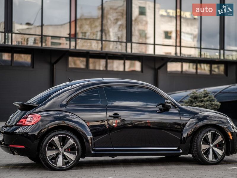 Хэтчбек Volkswagen Beetle 2012 в Львове