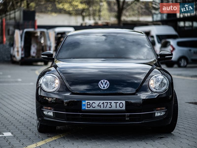 Хэтчбек Volkswagen Beetle 2012 в Львове