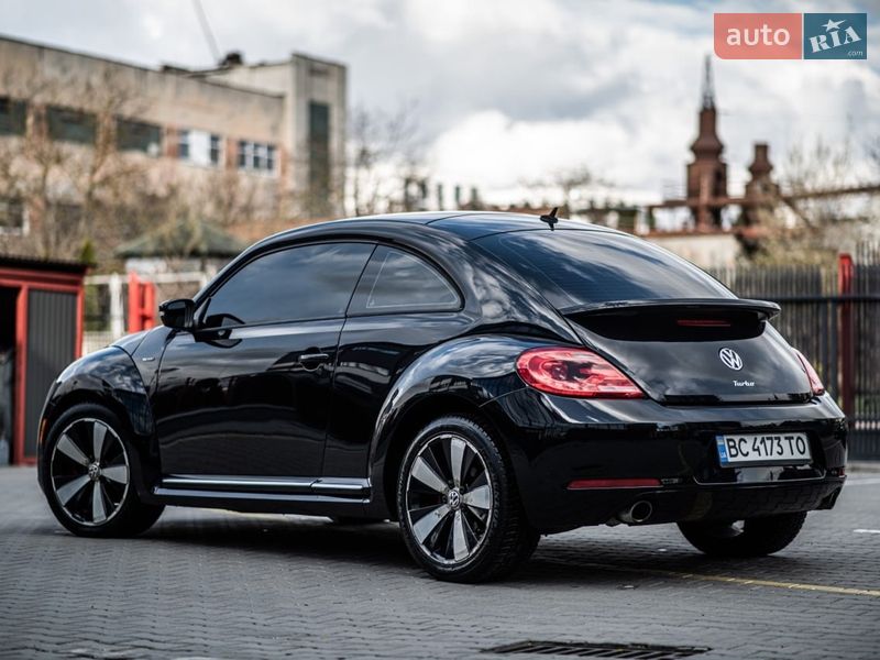Хэтчбек Volkswagen Beetle 2012 в Львове
