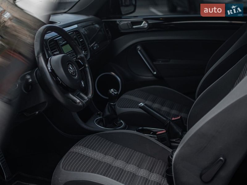 Хэтчбек Volkswagen Beetle 2012 в Львове