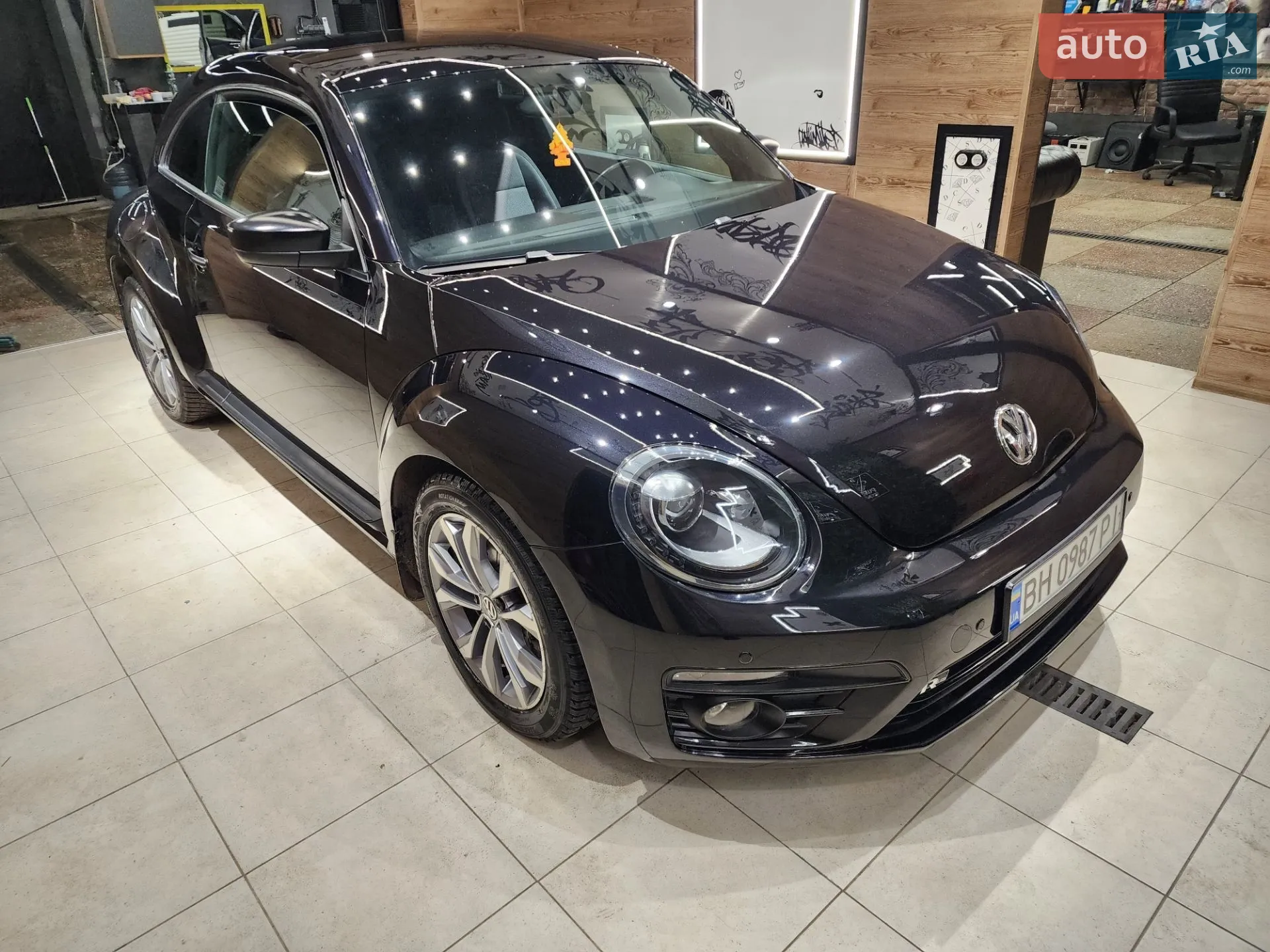 2017 Volkswagen Beetle - мініатюра 14