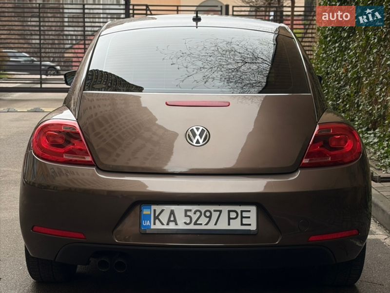Хэтчбек Volkswagen Beetle 2012 в Киеве фото 5 Хэтчбек Volkswagen Beetle 2012 в Киеве