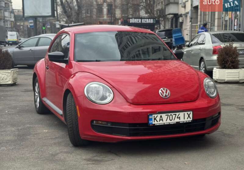Хэтчбек Volkswagen Beetle 2014 в Киеве