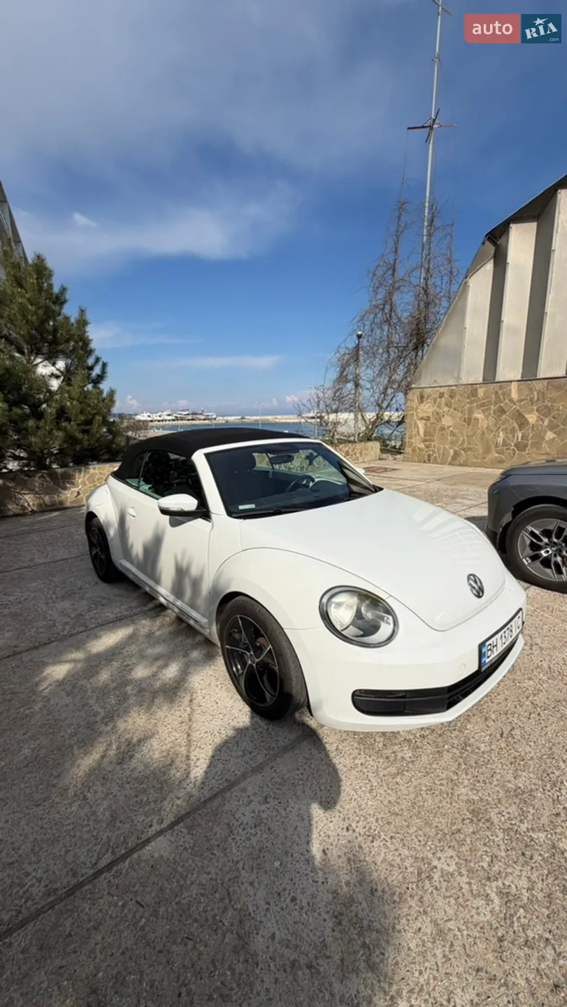 2015 Volkswagen Beetle - мініатюра 2