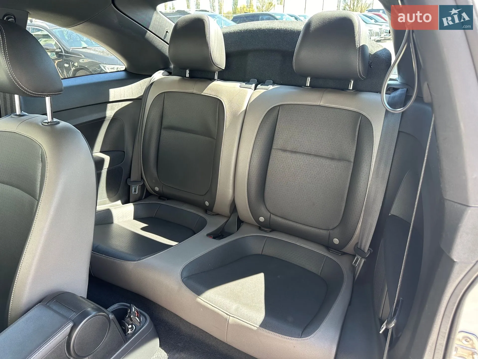2015 Volkswagen Beetle - мініатюра 28