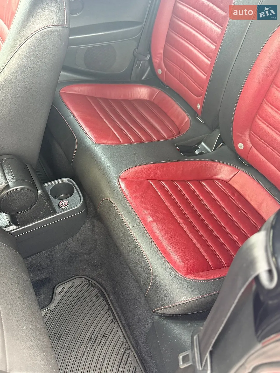 2013 Volkswagen Beetle - мініатюра 8