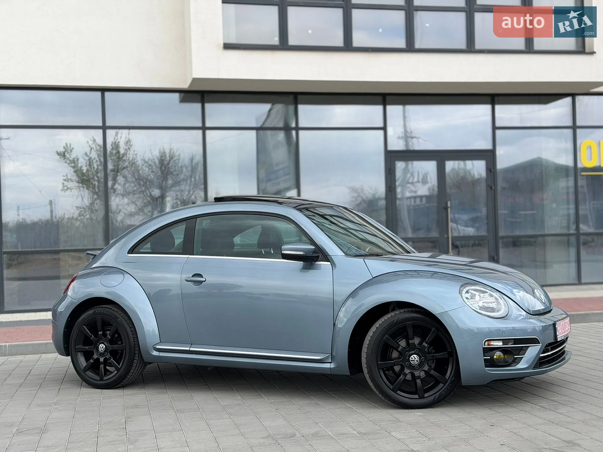 2018 Volkswagen Beetle - мініатюра 3