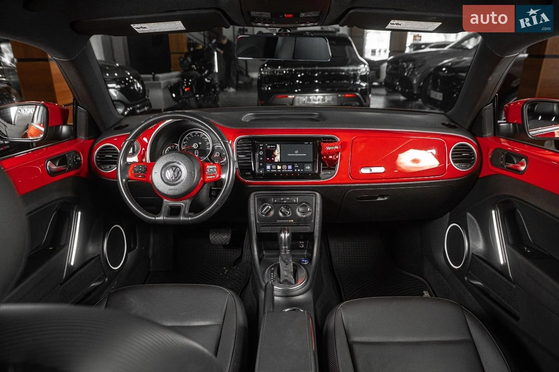2014 Volkswagen Beetle - мініатюра 28