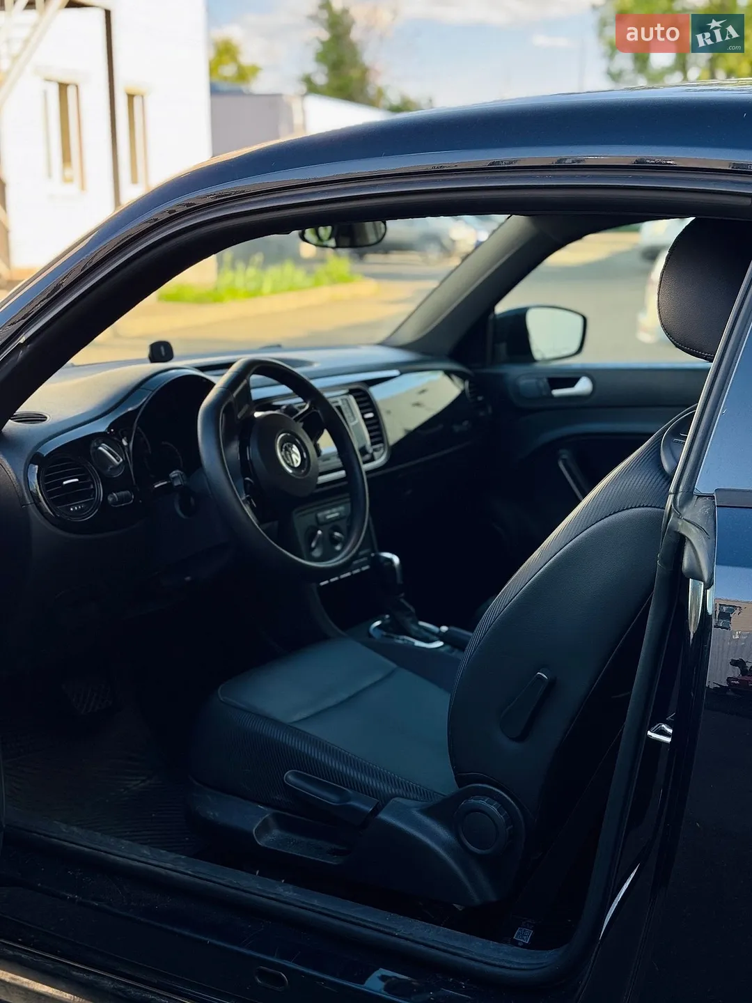 2015 Volkswagen Beetle - мініатюра 5