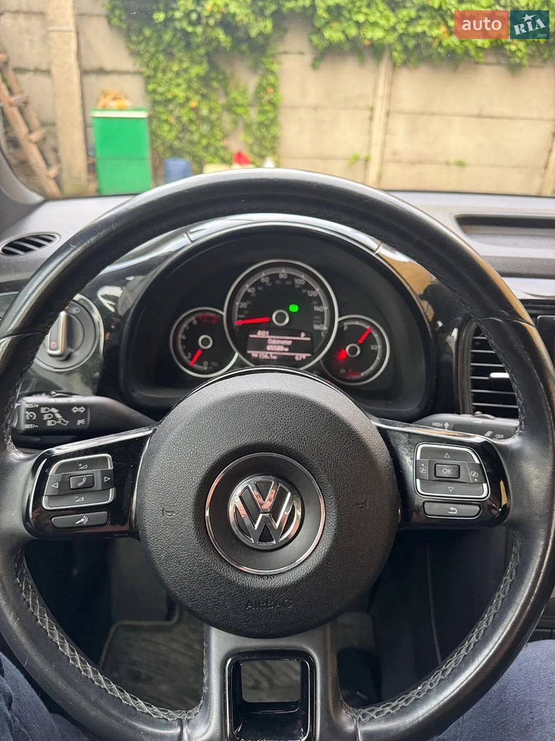 2017 Volkswagen Beetle - мініатюра 11