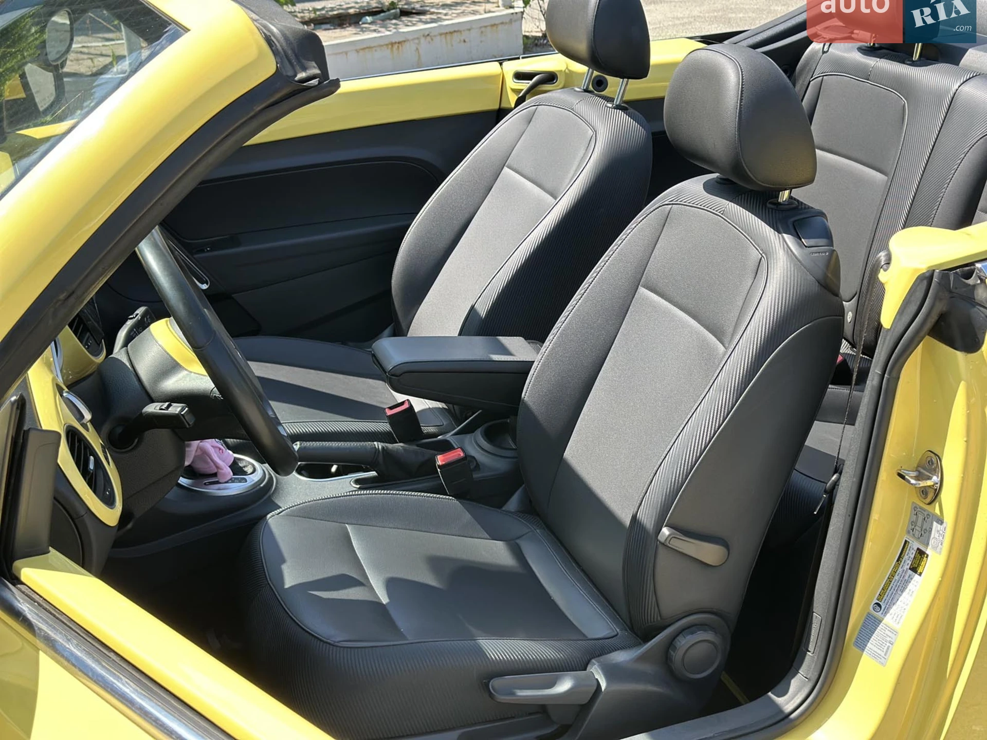 2015 Volkswagen Beetle - мініатюра 19