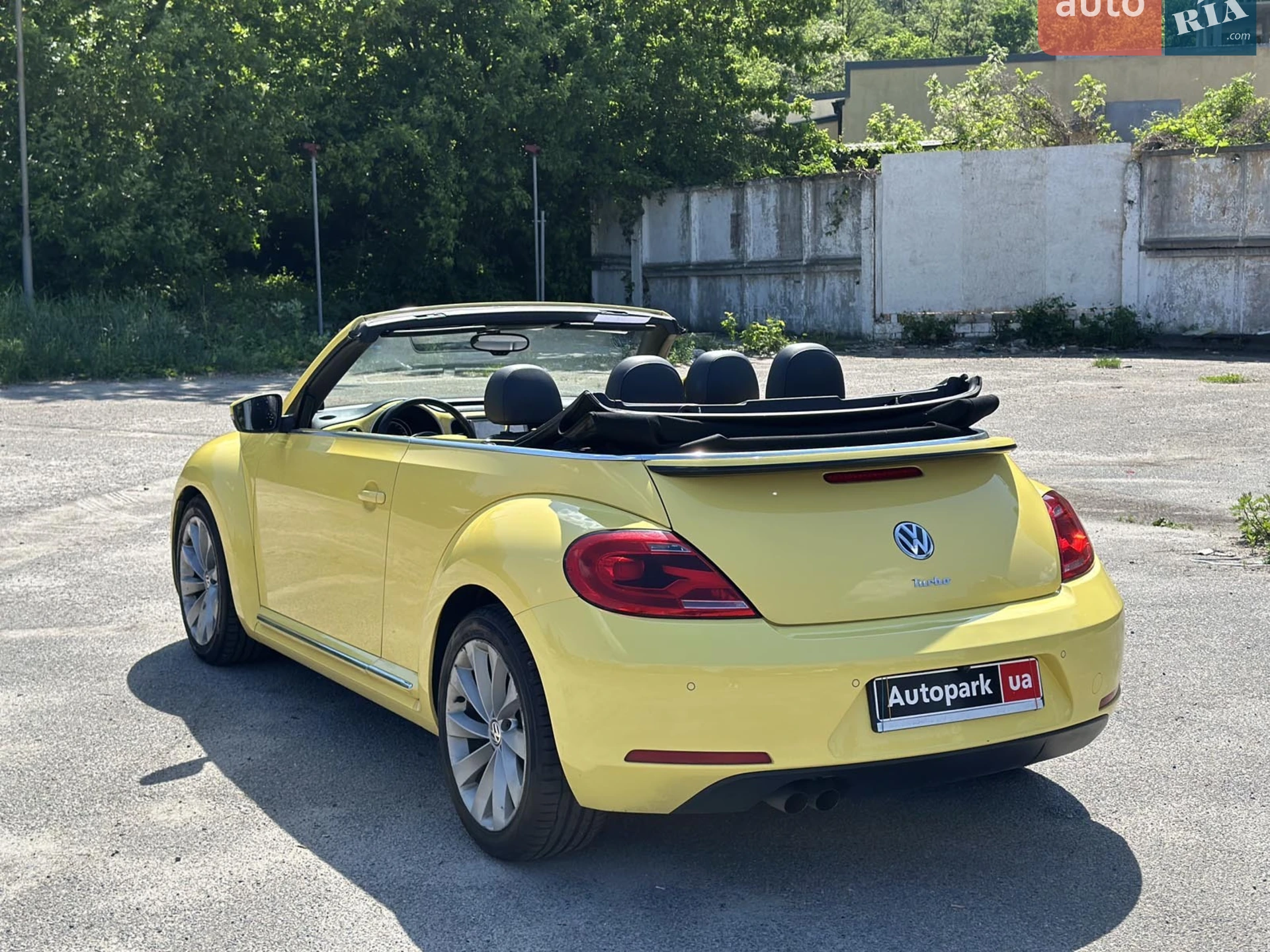 2015 Volkswagen Beetle - мініатюра 9