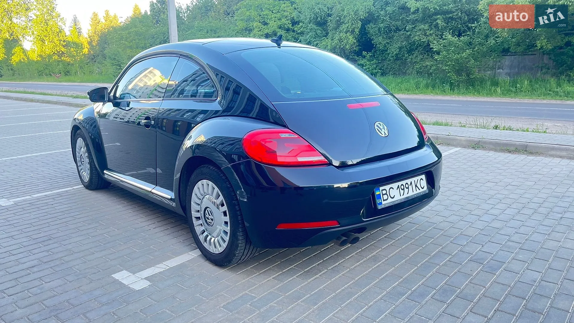 2013 Volkswagen Beetle - мініатюра 3