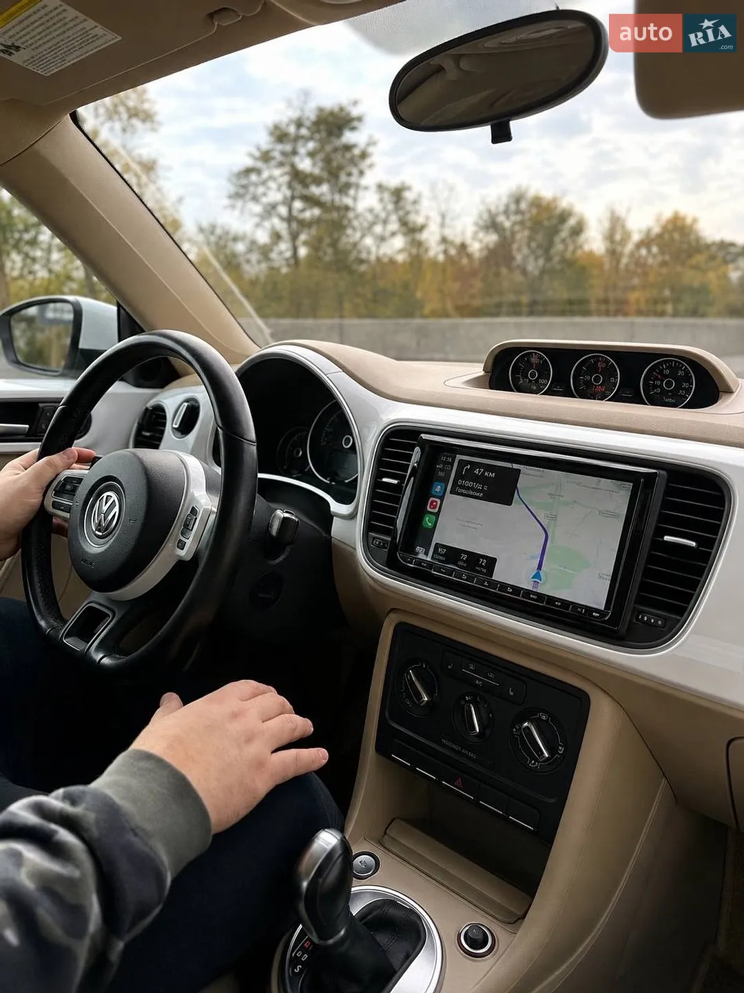 2014 Volkswagen Beetle - мініатюра 2