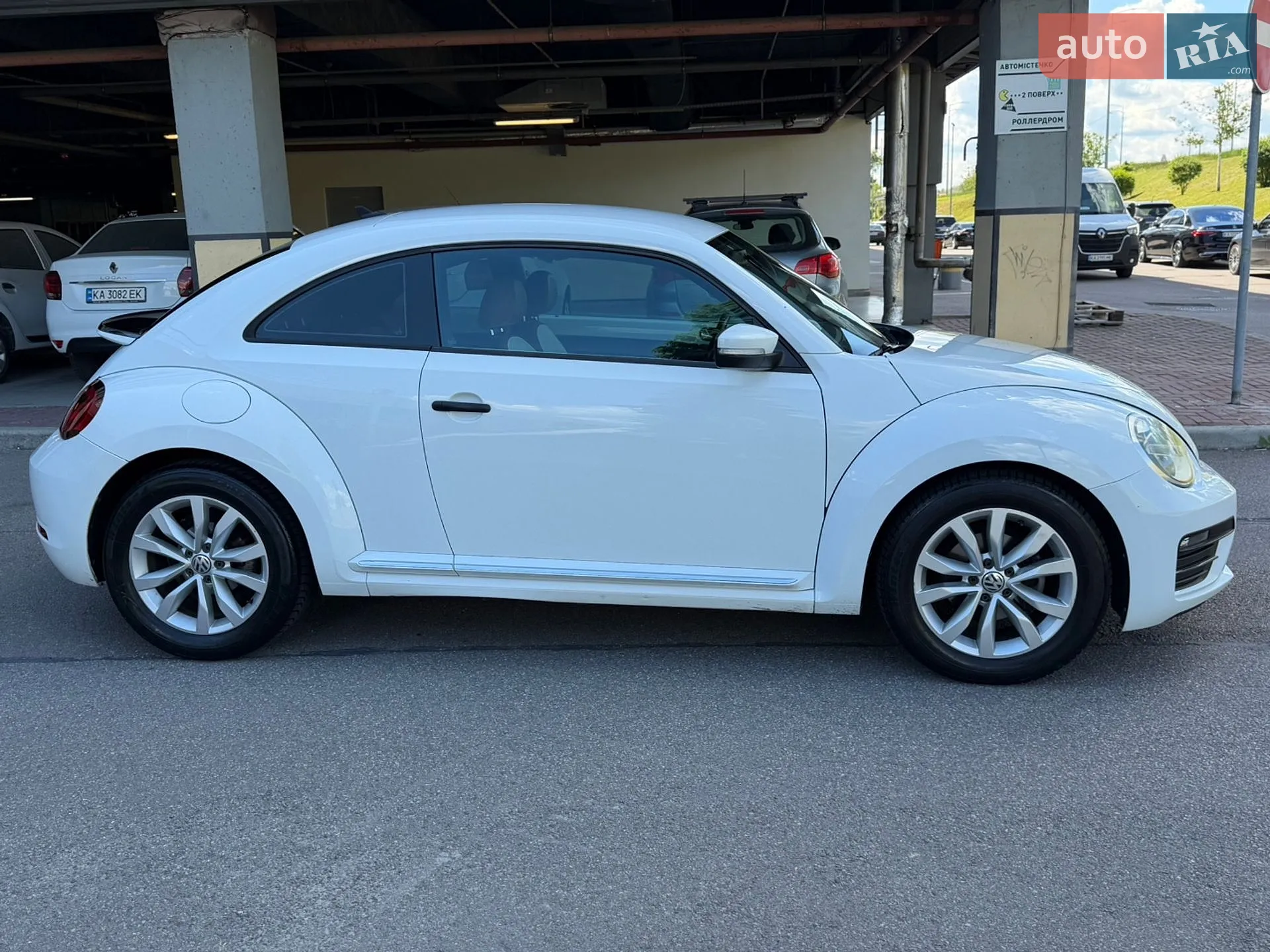 2017 Volkswagen Beetle - мініатюра 5