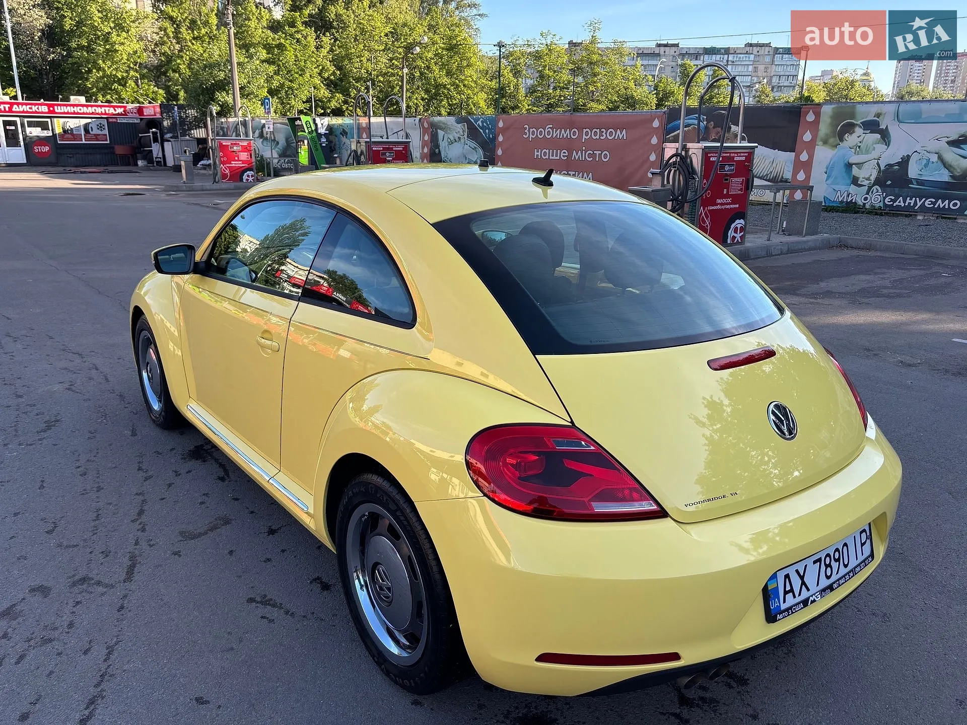 2011 Volkswagen Beetle - мініатюра 6