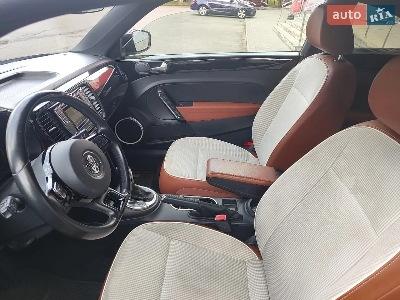 2017 Volkswagen Beetle - мініатюра 40
