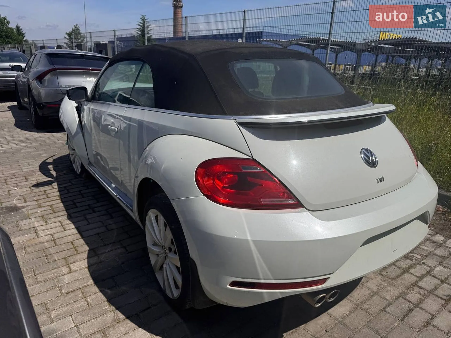 2014 Volkswagen Beetle - мініатюра 5