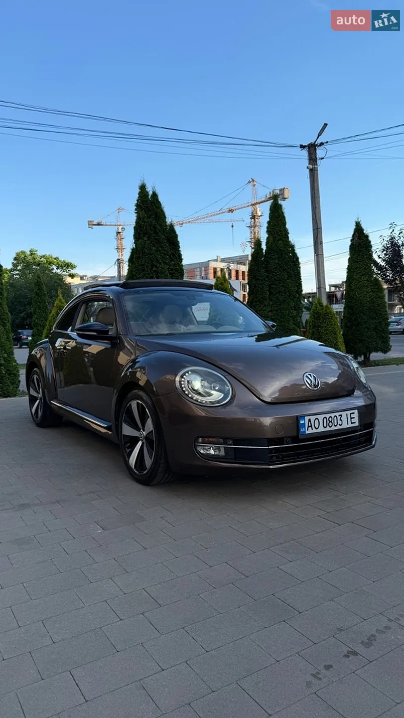 2012 Volkswagen Beetle - фото 1